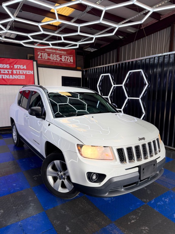 2016 Jeep Compass Image 1