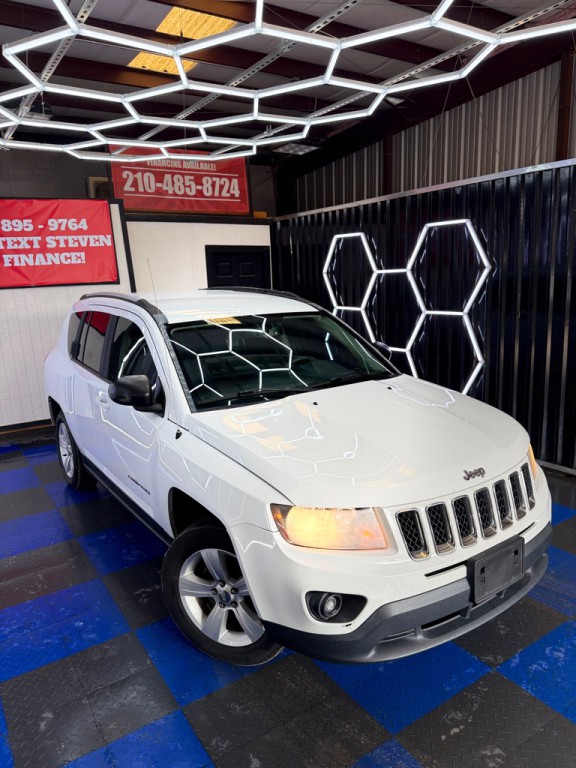 2016 Jeep Compass Image 2