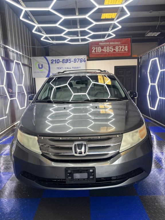 2011 Honda Odyssey Image 5