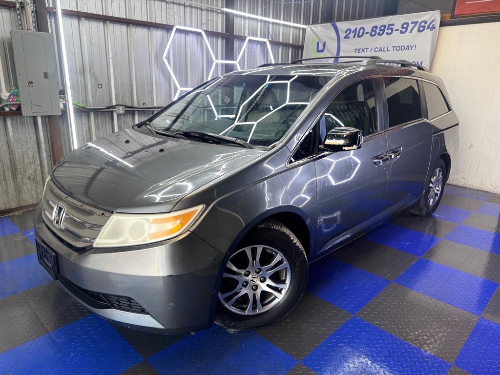2011 Honda Odyssey Image 9