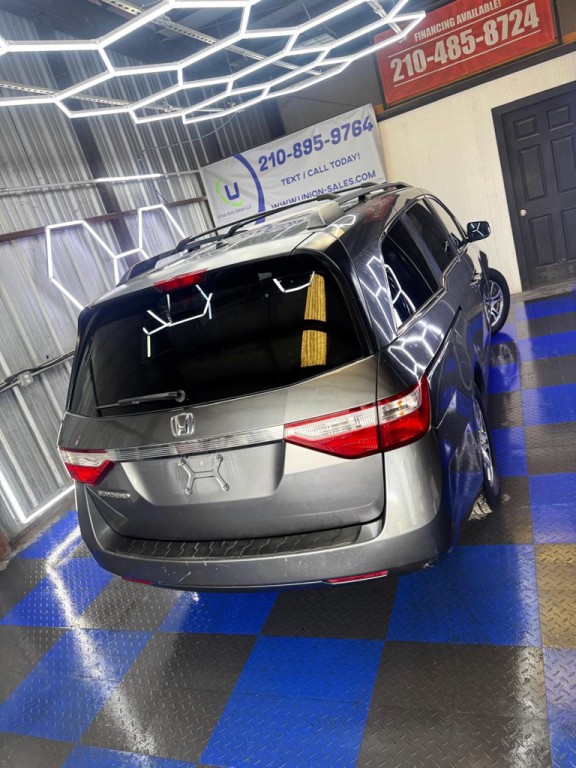 2011 Honda Odyssey Image 27