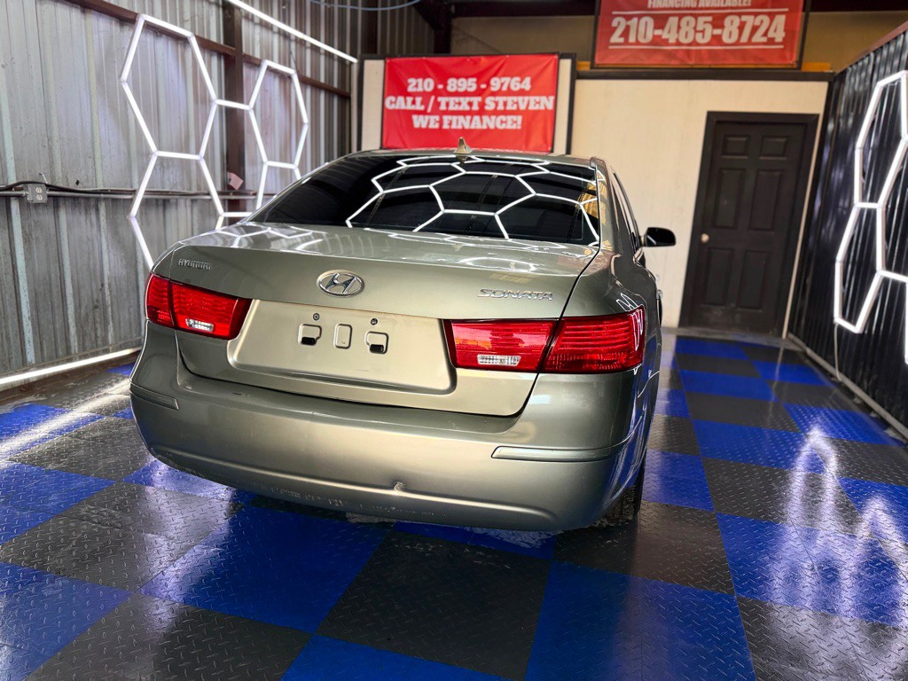 2010 Hyundai Sonata Image 26