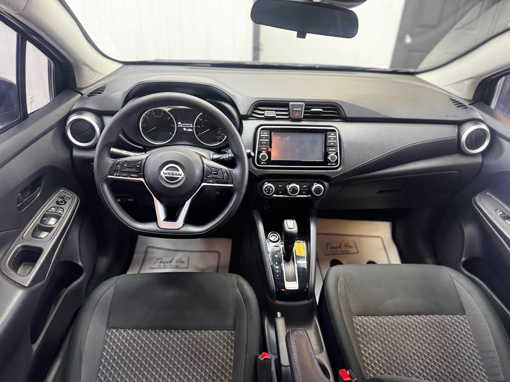 2020 Nissan Versa Image 19