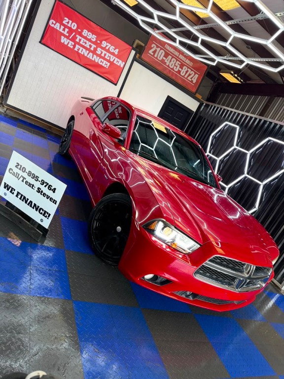 2011 Dodge Charger Image 3