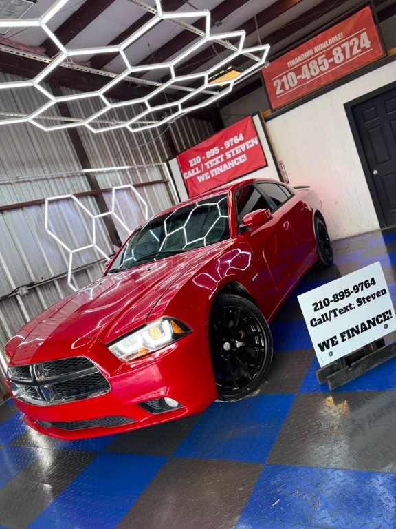 2011 Dodge Charger Image 8