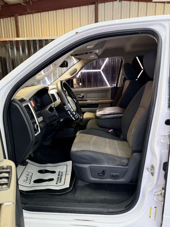 2011 Dodge Ram 1500 Image 16