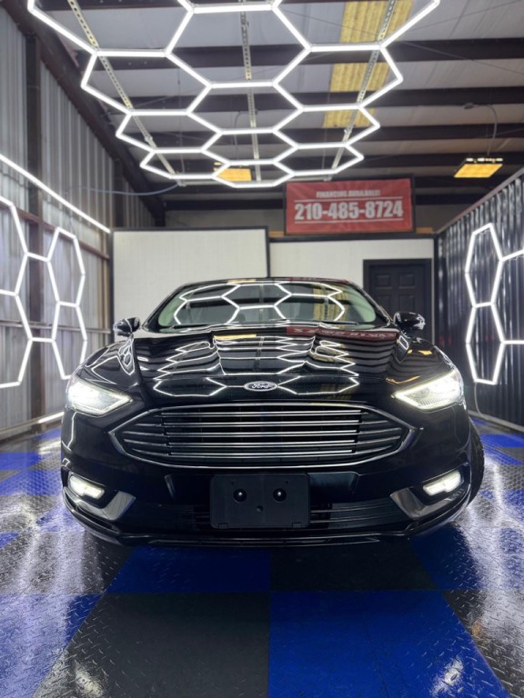 2016 Ford Fusion Image 9