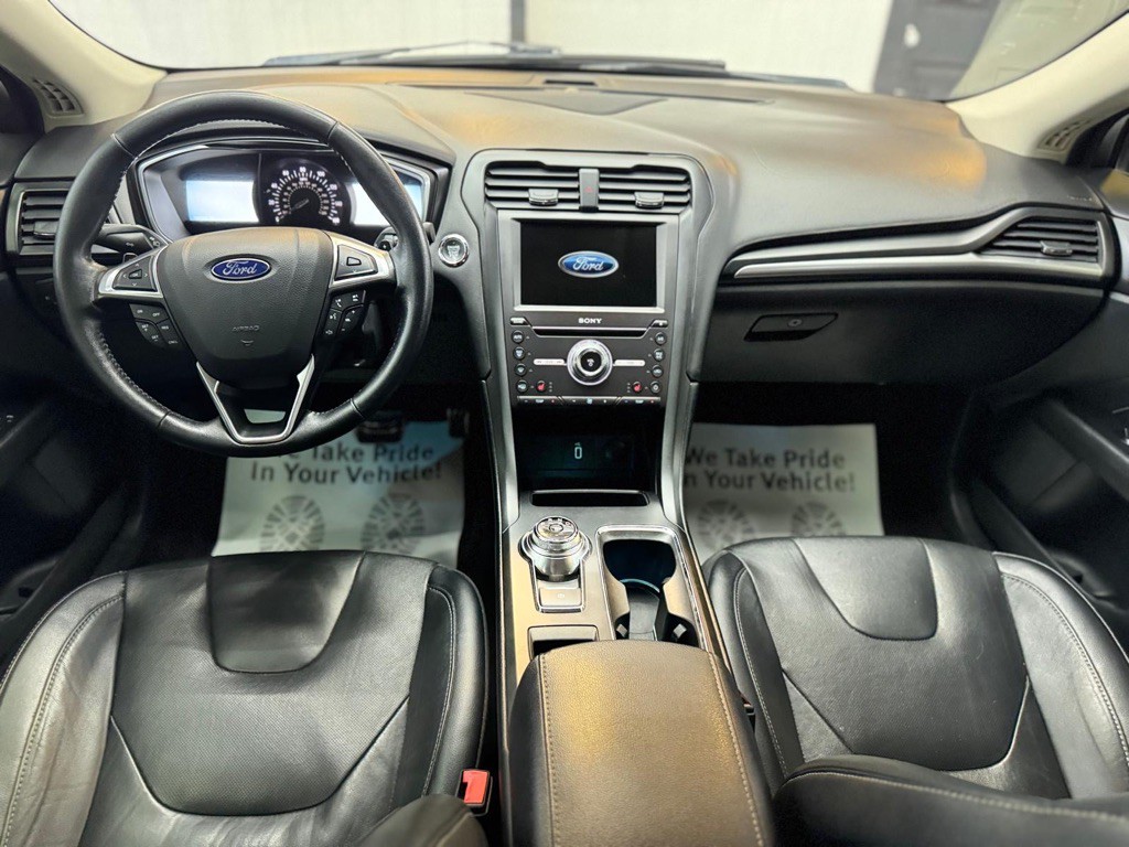 2016 Ford Fusion Image 20