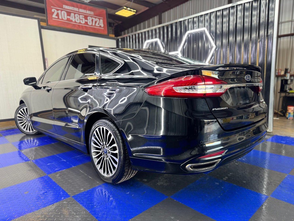 2016 Ford Fusion Image 26