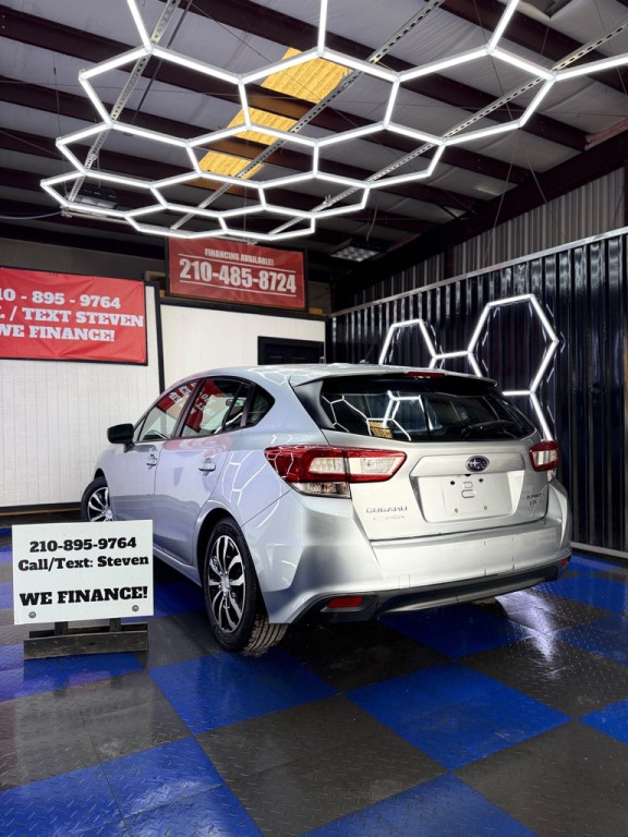 2018 Subaru Impreza Image 8