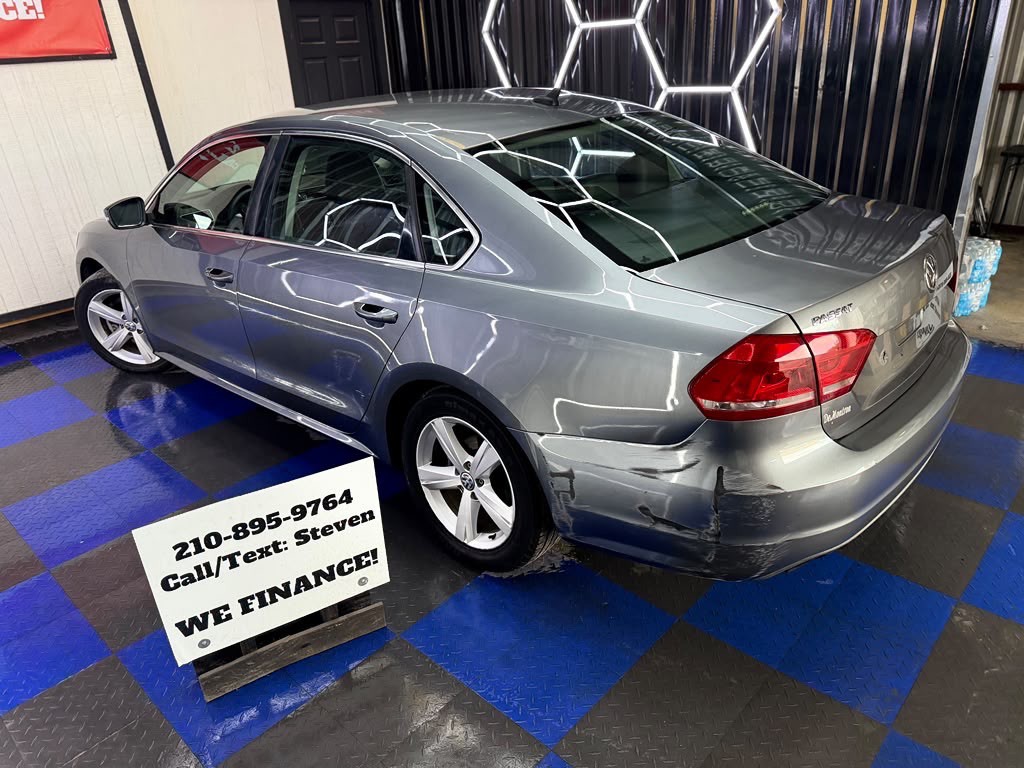 2014 Volkswagen Passat Image 5