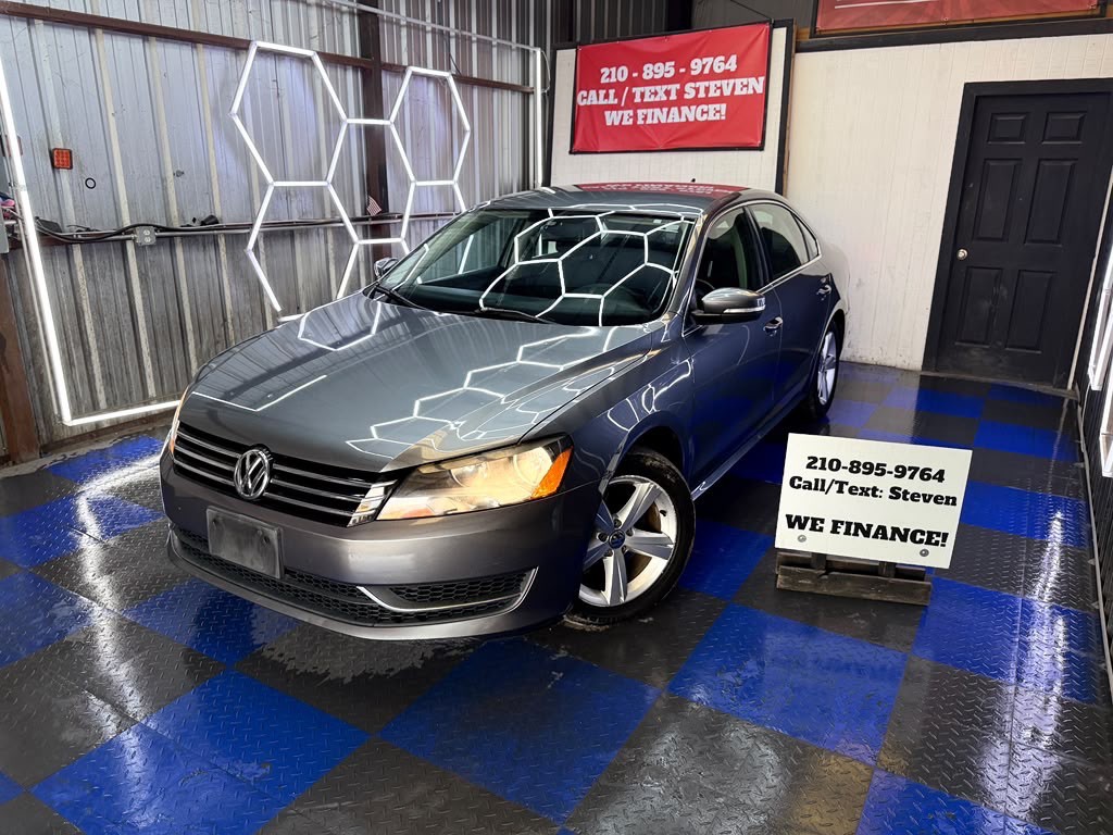 2014 Volkswagen Passat Image 8