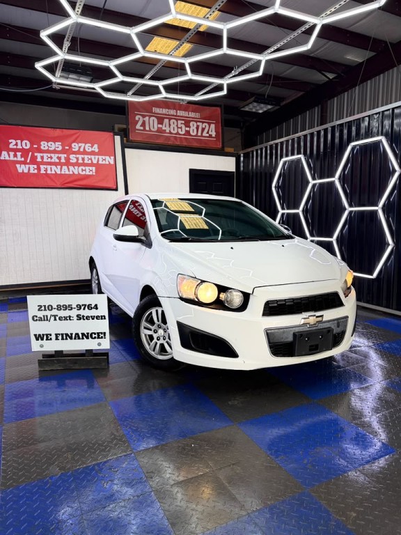 2014 Chevrolet Sonic Image 8