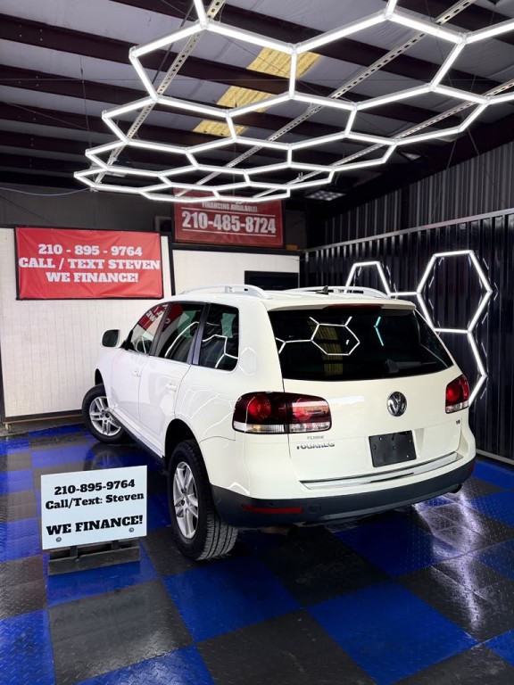 2008 Volkswagen Touareg Image 7