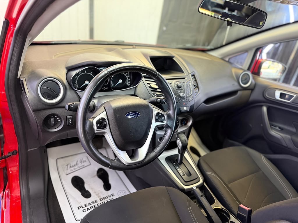 2014 Ford Fiesta Image 17