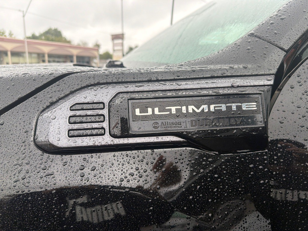 2024 GMC Sierra Image 9