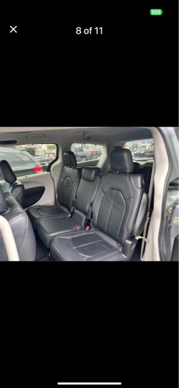 2017 Chrysler Pacifica Image 6