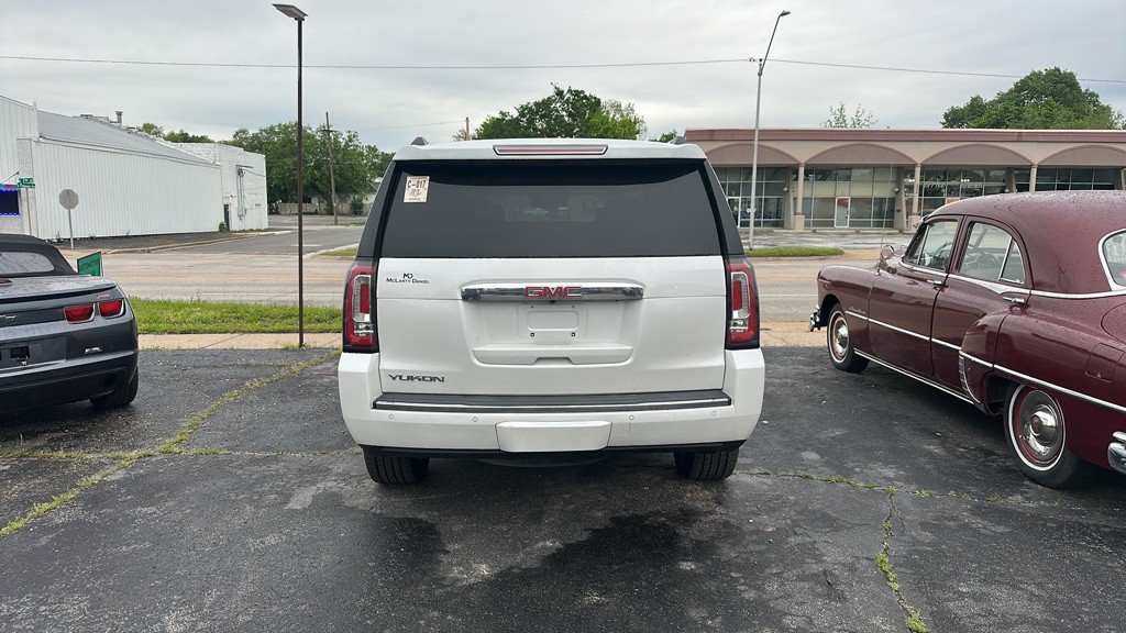 2019 GMC Yukon Image 10
