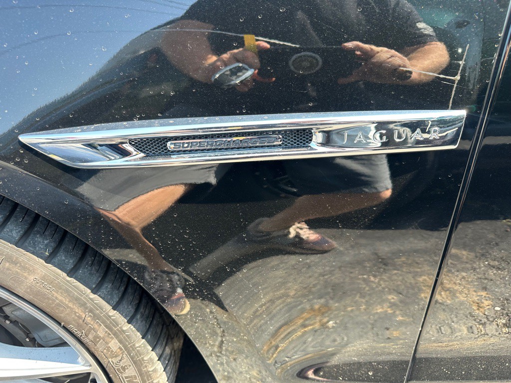 2011 Jaguar XJ Image 6