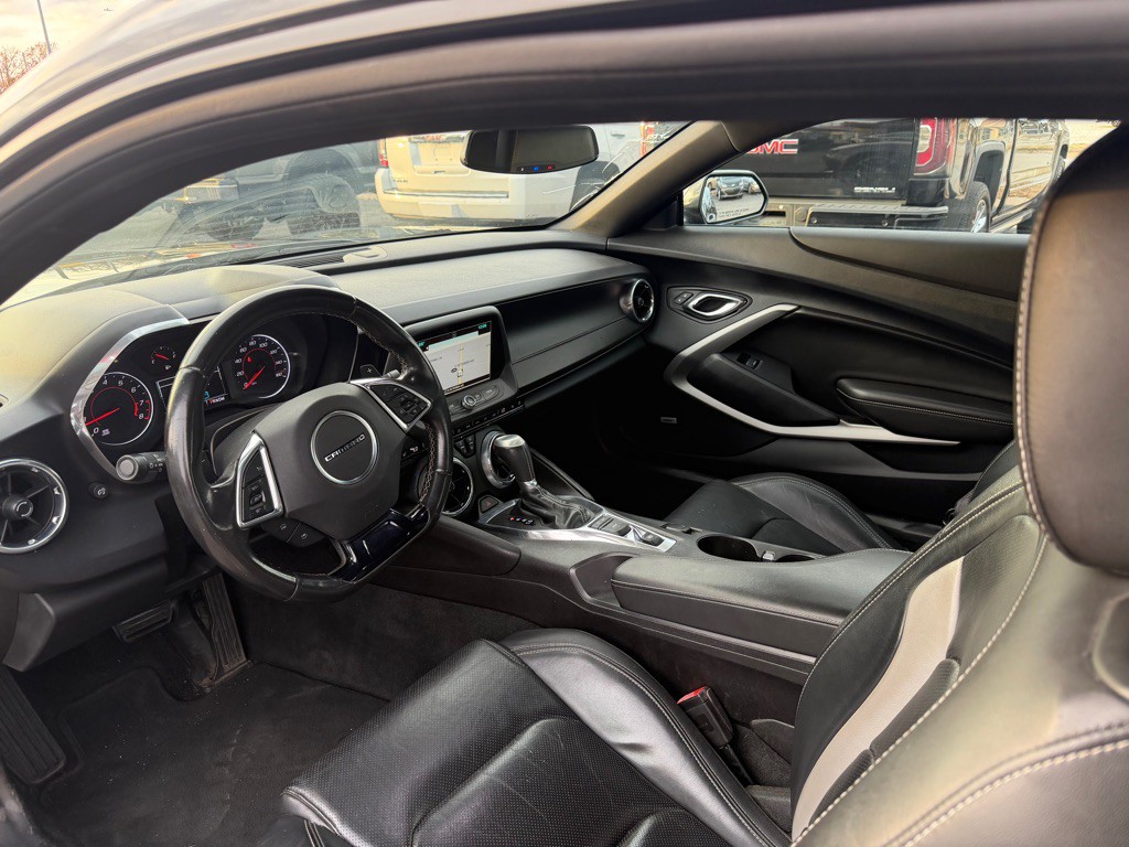 2016 Chevrolet Camaro Image 7