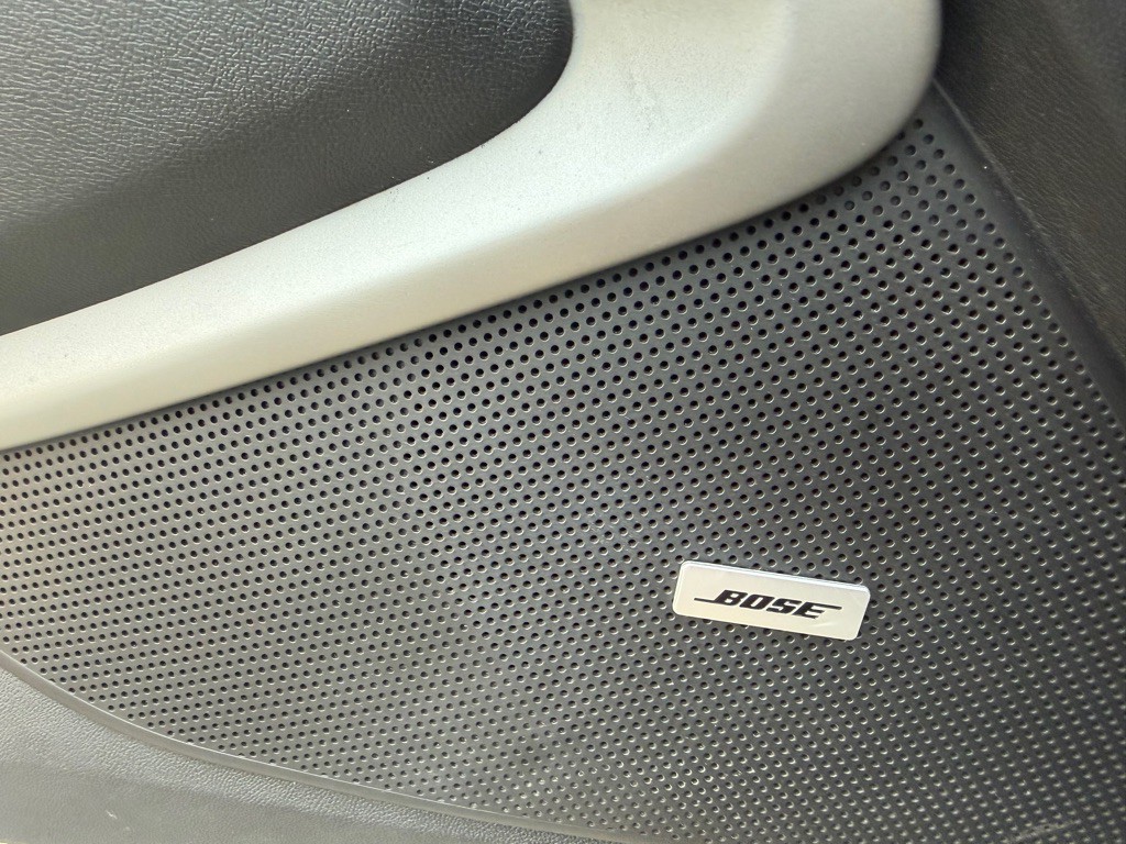 2016 Chevrolet Camaro Image 9