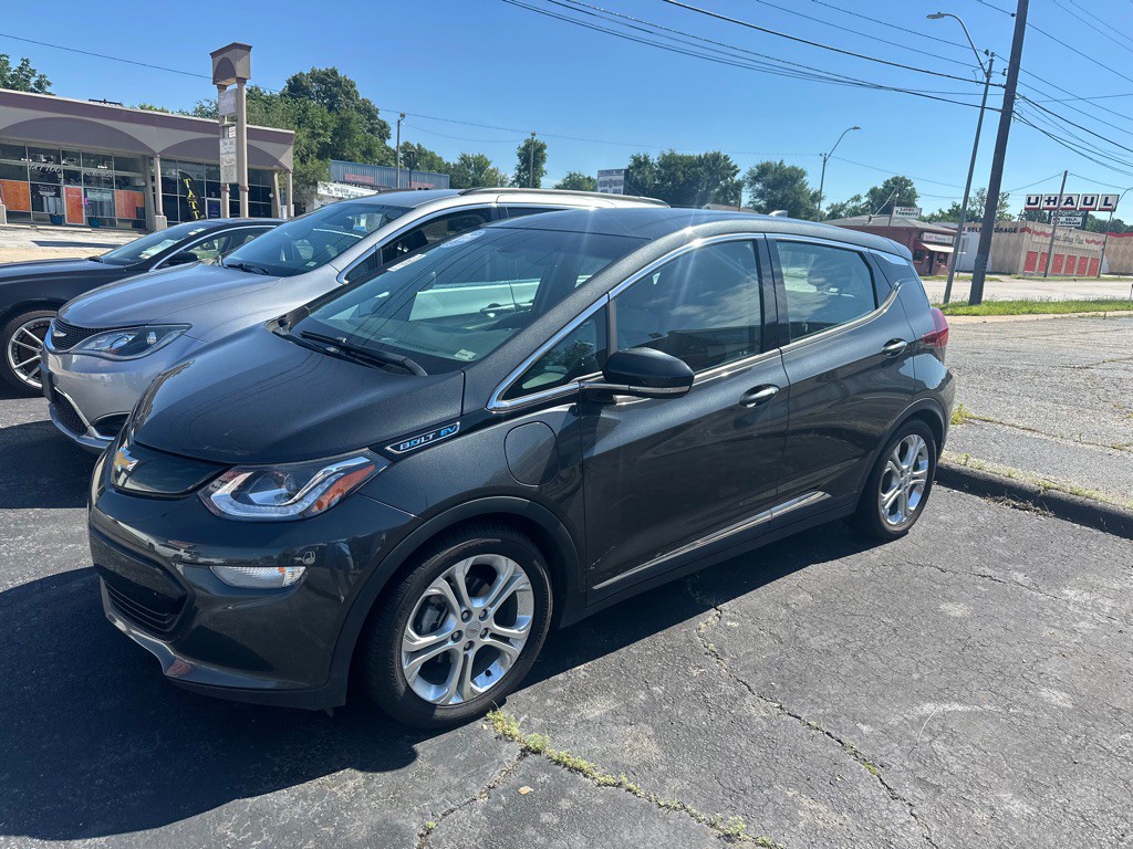 2018 Chevrolet Bolt EV Image 1