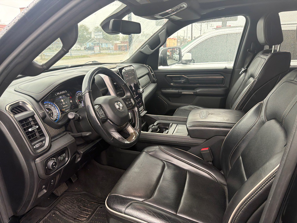 2020 RAM 1500 Image 3