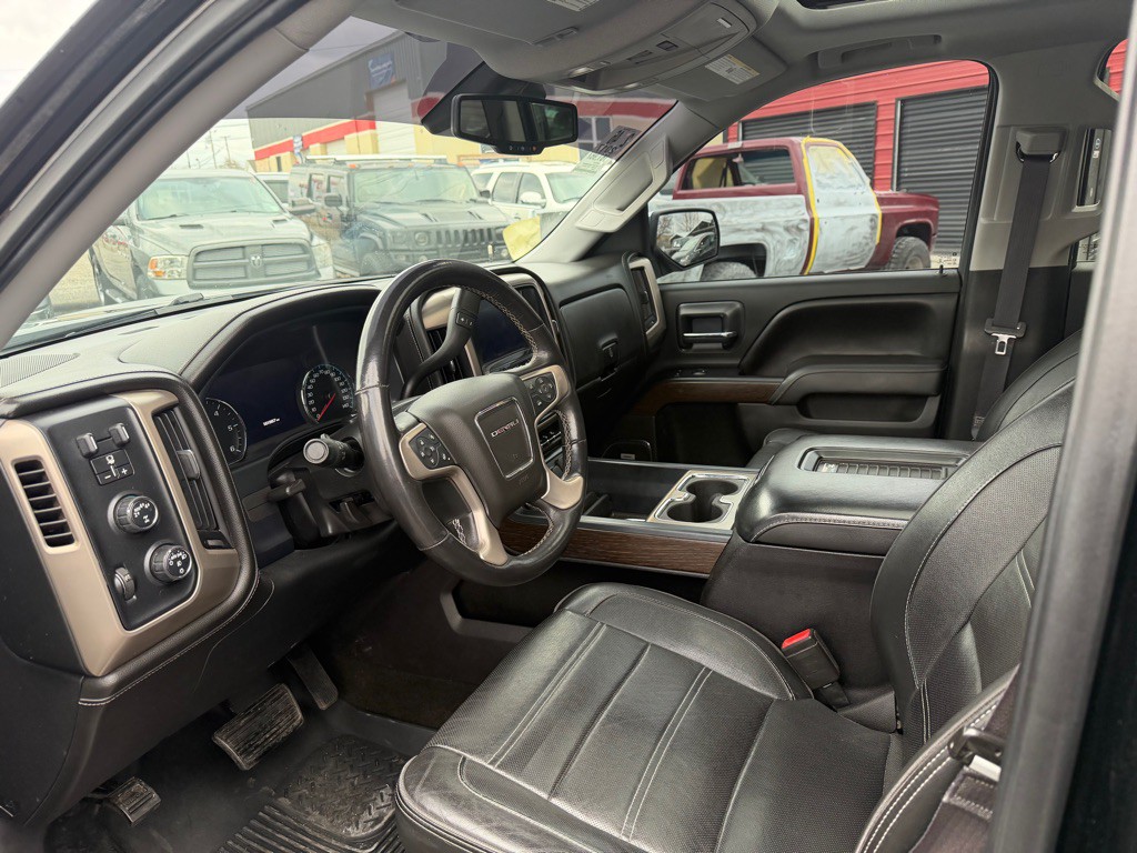 2017 GMC Sierra Image 7