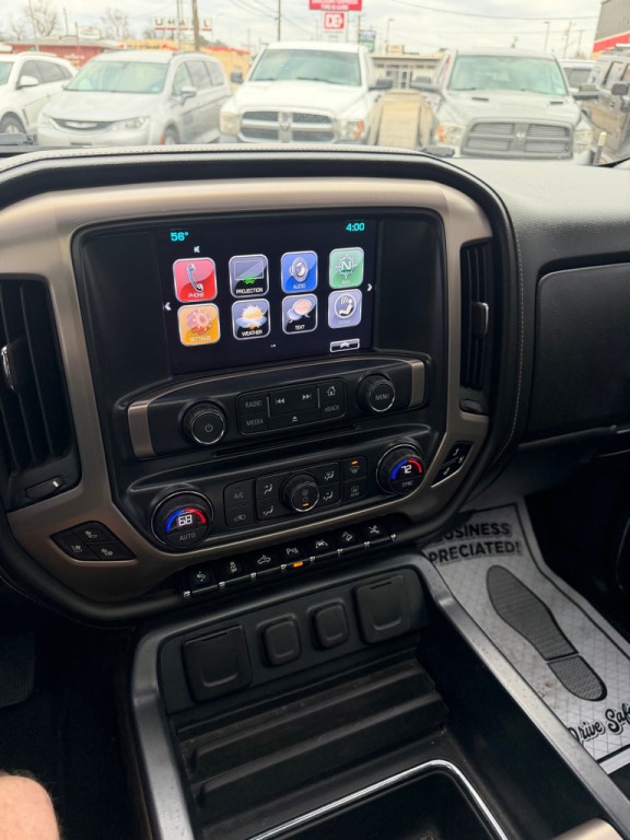 2017 GMC Sierra Image 11