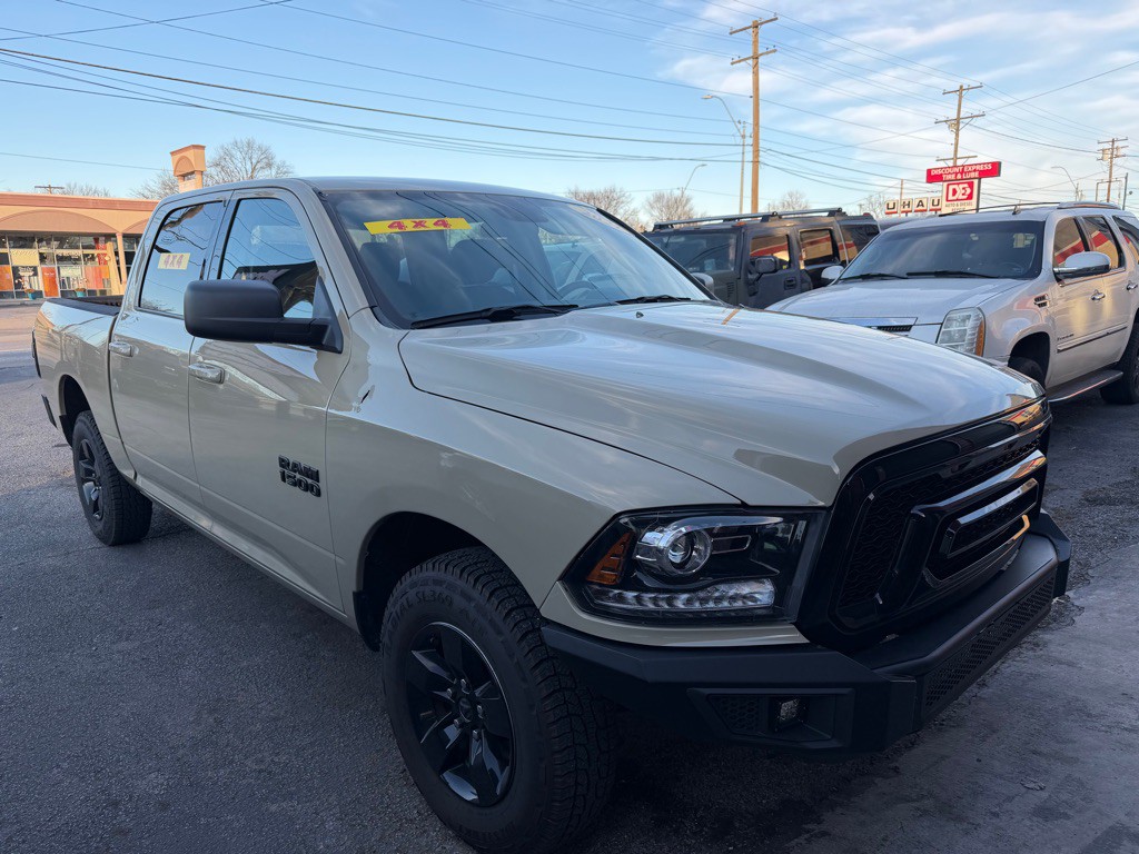 2013 RAM 1500 Image 1