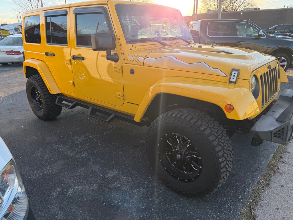 2015 Jeep Wrangler Unlimited Image 2