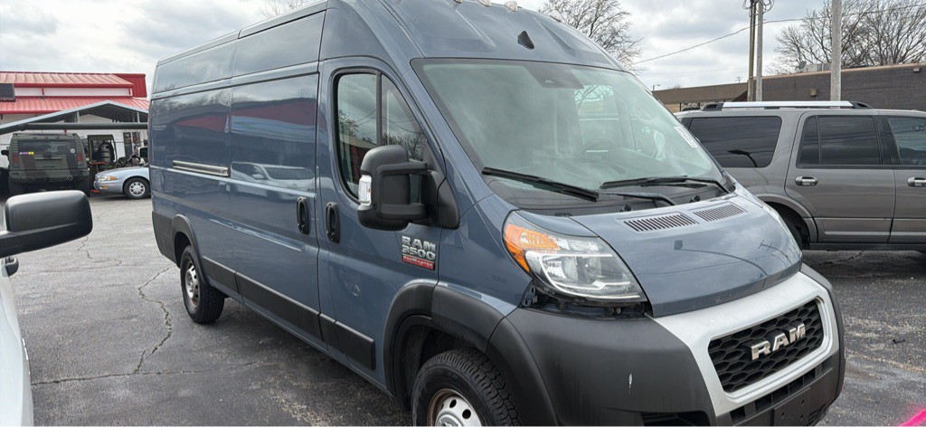 2022 RAM Promaster Image 2