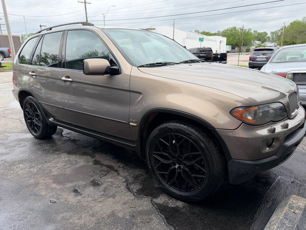 2006 BMW X5 Image 2