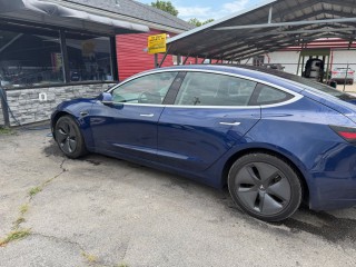 Image for 2018 Tesla Model 3  ID: 7517555