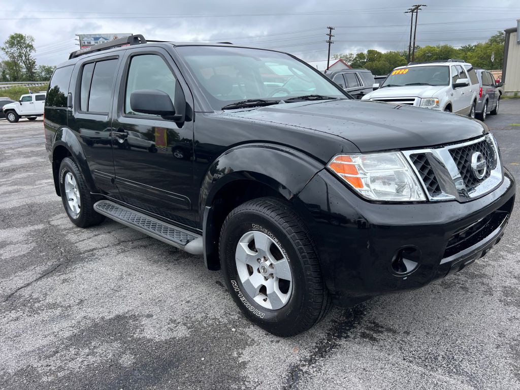 2007 Nissan Pathfinder Image 2