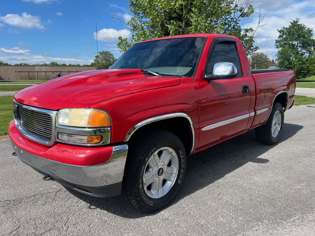 2000 GMC Sierra Image 2