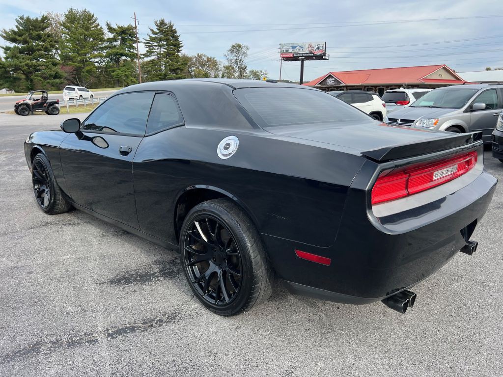 2013 Dodge Challenger Image 4