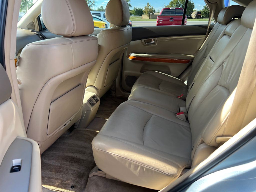 2004 Lexus RX Image 6