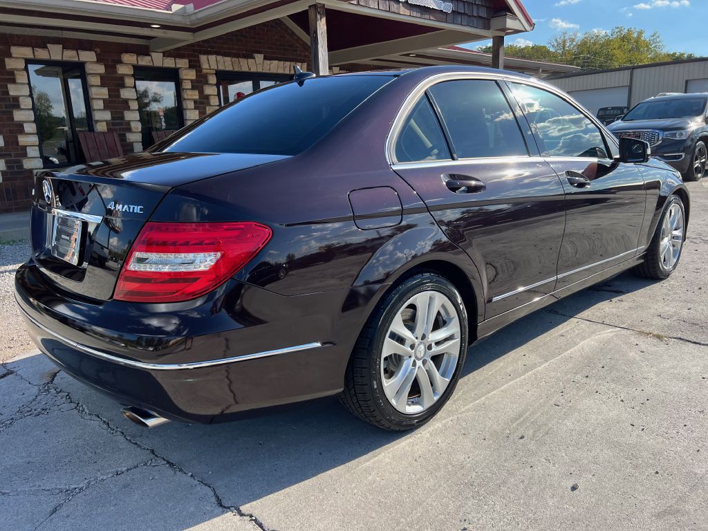 2012 Mercedes-Benz C-Class Image 3
