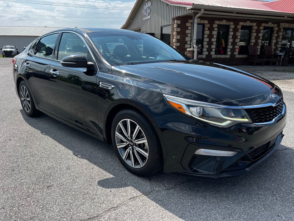 2019 Kia Optima Image 2