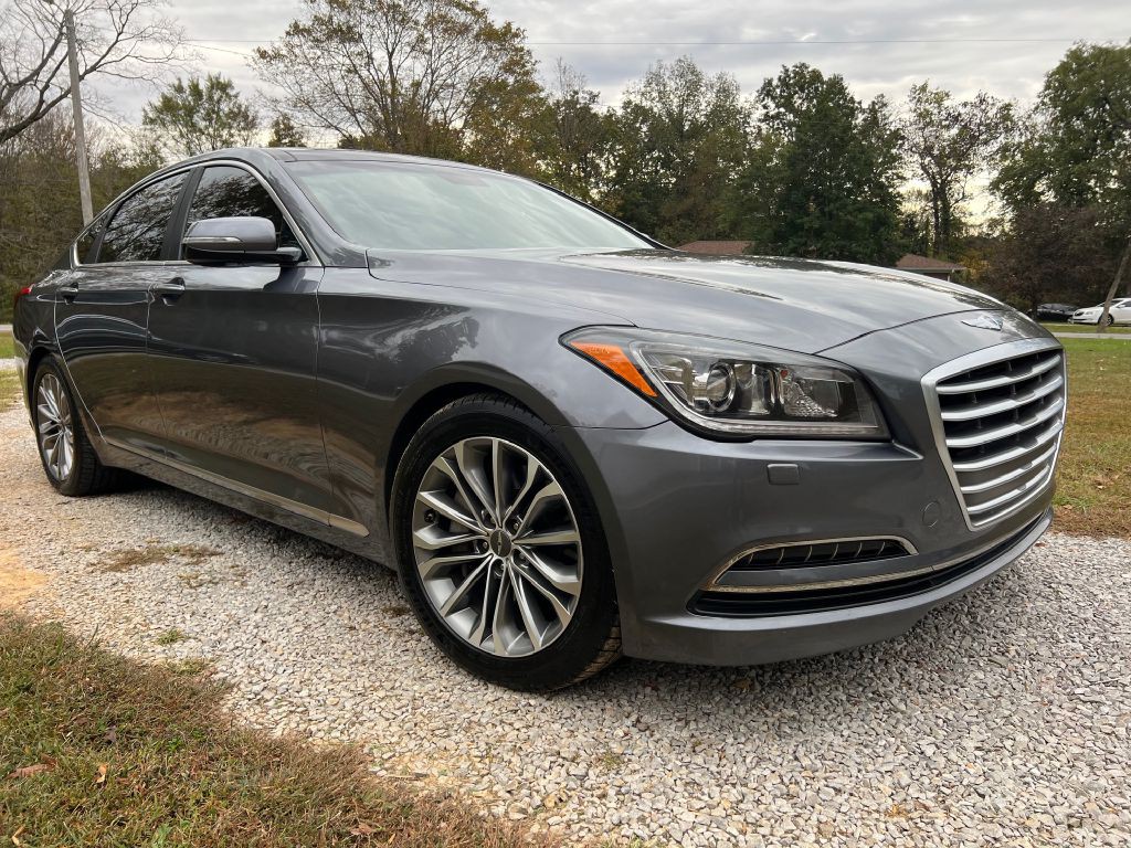 2015 Hyundai Genesis Image 1