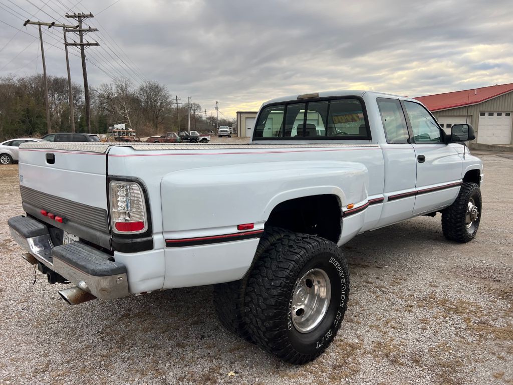 1995 Dodge Ram 3500 Image 3
