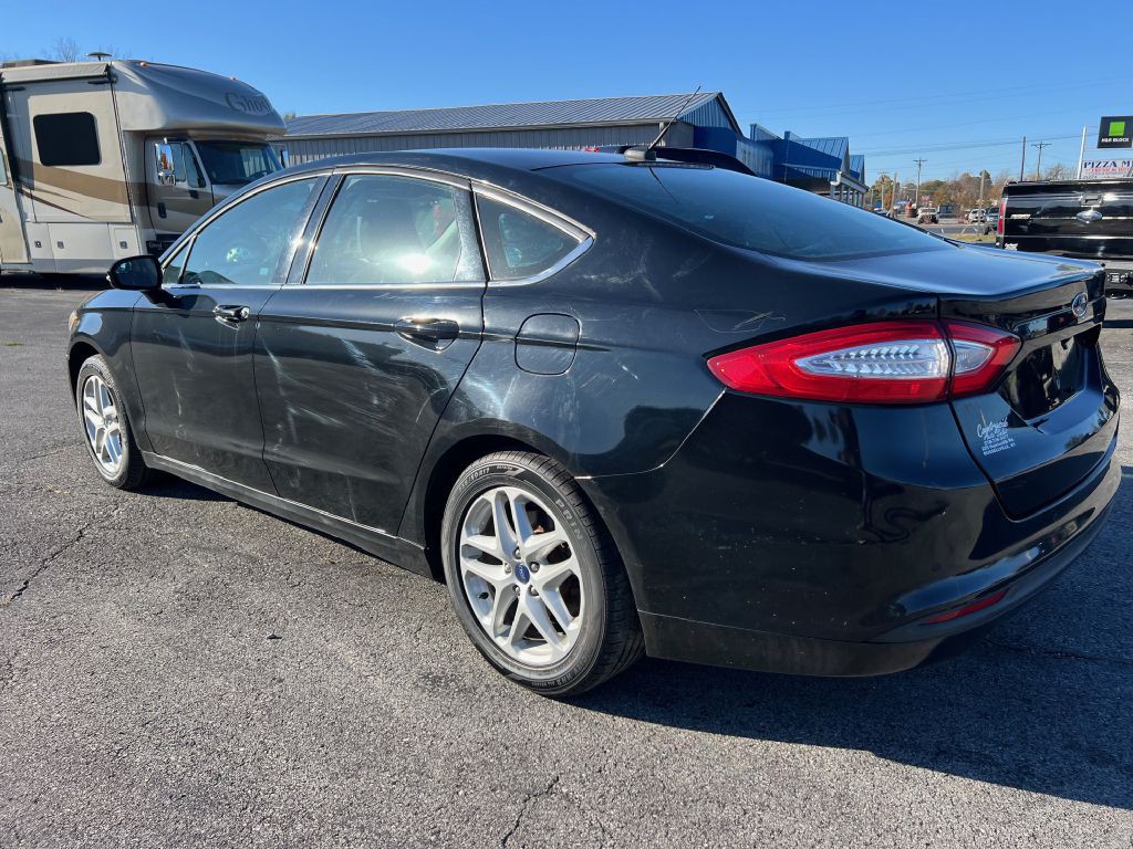 2016 Ford Fusion Image 4