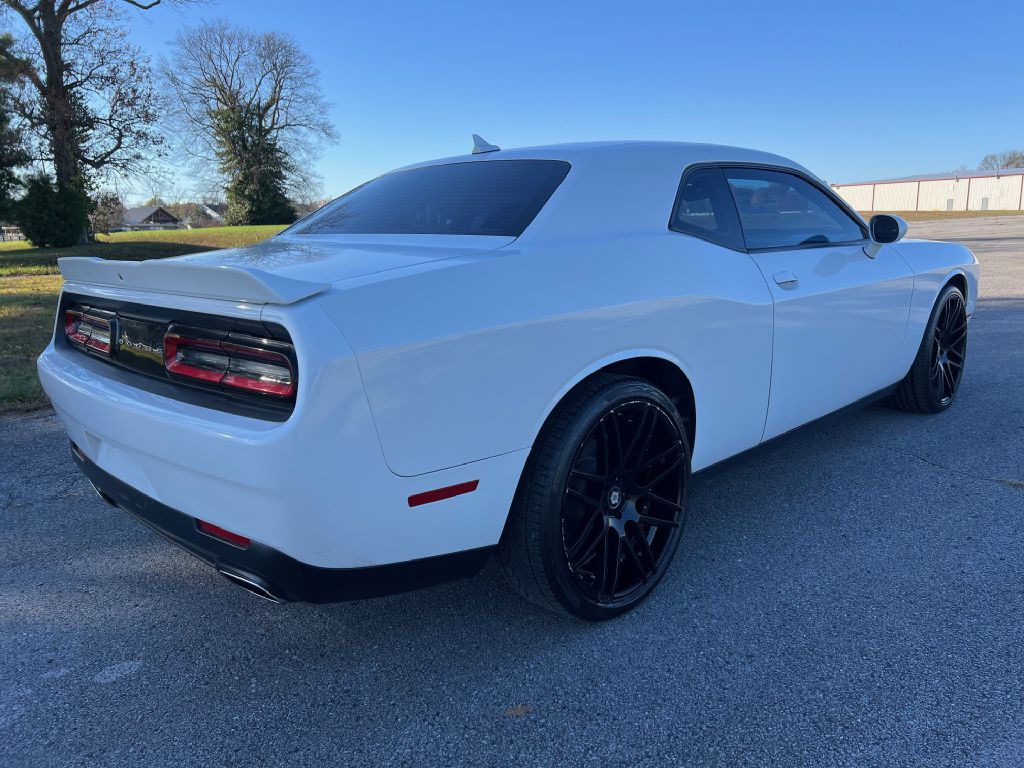2018 Dodge Challenger Image 3
