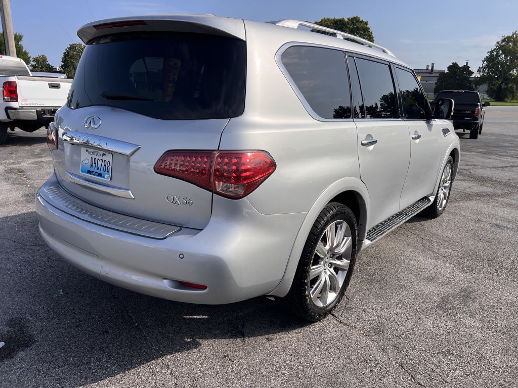 2012 INFINITI QX56 Image 3