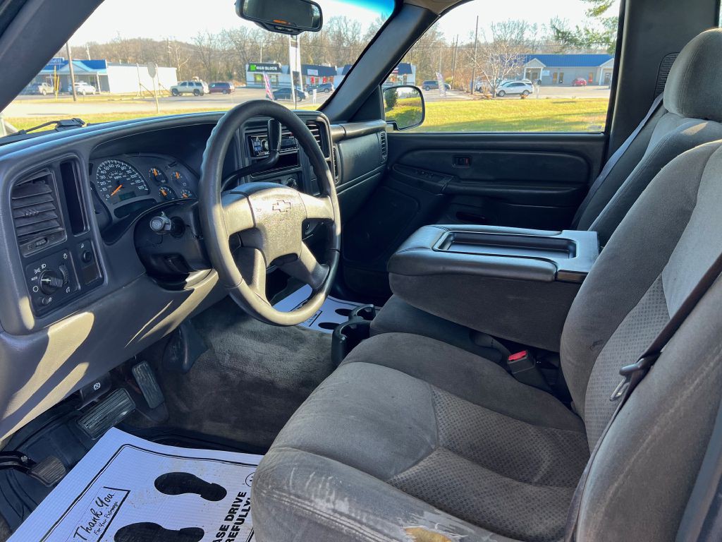 2004 Chevrolet Silverado 1500 Image 5