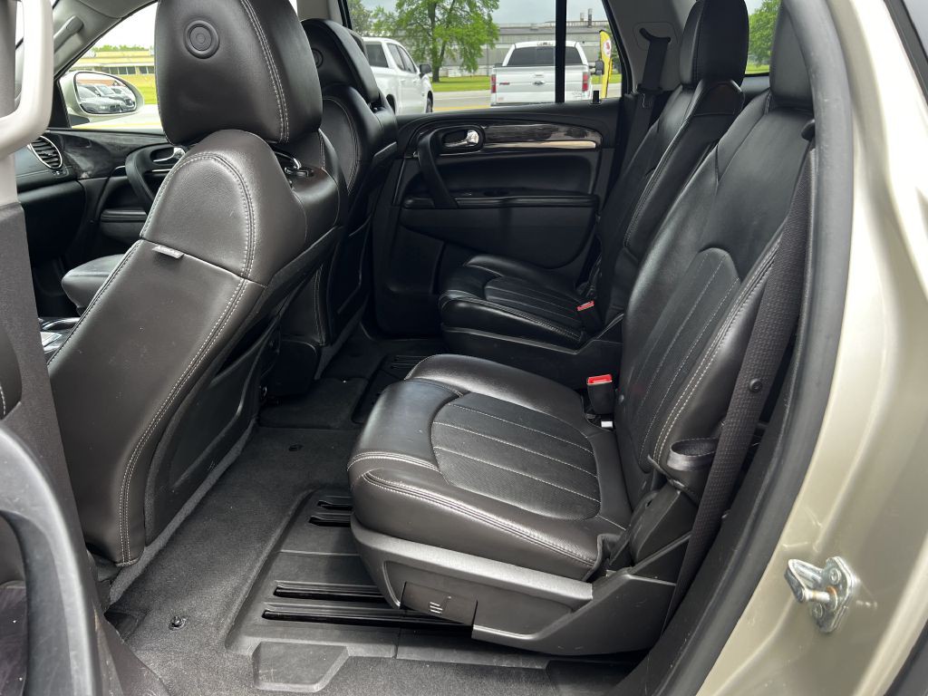 2017 Buick Enclave Image 6