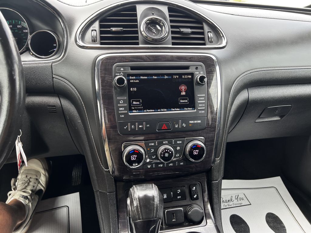 2017 Buick Enclave Image 8
