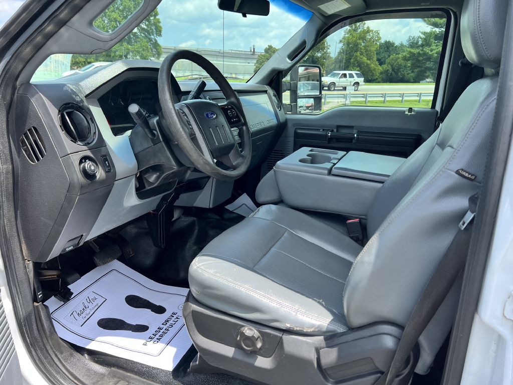 2013 Ford F-350 Image 6