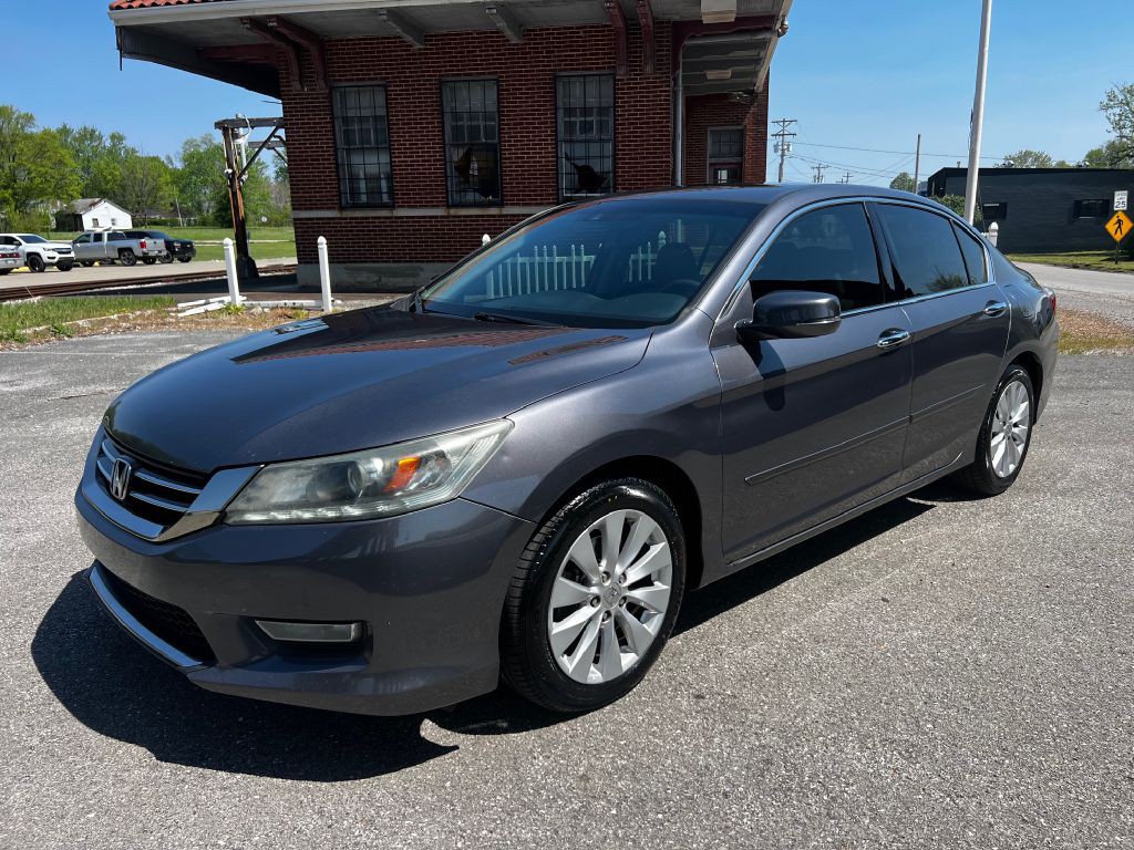 2013 Honda Accord Image 2